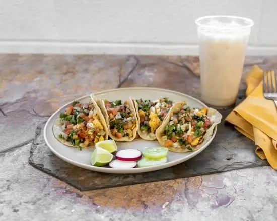 Pollo / Chicken Tacos